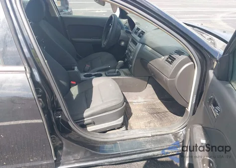 2012 Ford Fusion Se z USA, uszkodzony, nr VIN 3FAHP0HA7CR310944